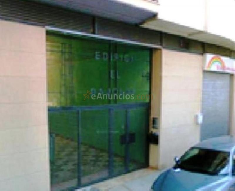 Local Comercial en alquiler en  Riba-Roja de Túria