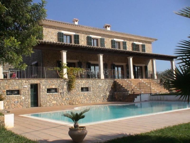 Adosado en venta en  Bunyola