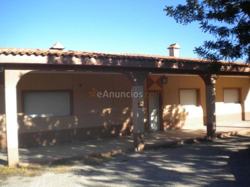 Adosado en venta en  Vilamarxant