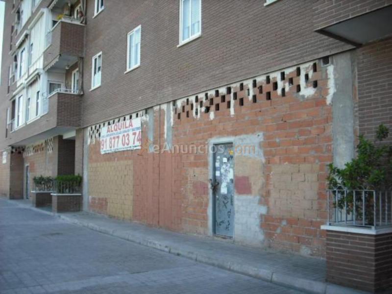 Local Comercial en alquiler en  Calle CAMINO DE LA ESGARAVITA, Pryconsa - Poligono Europa, Alcalá de Henares