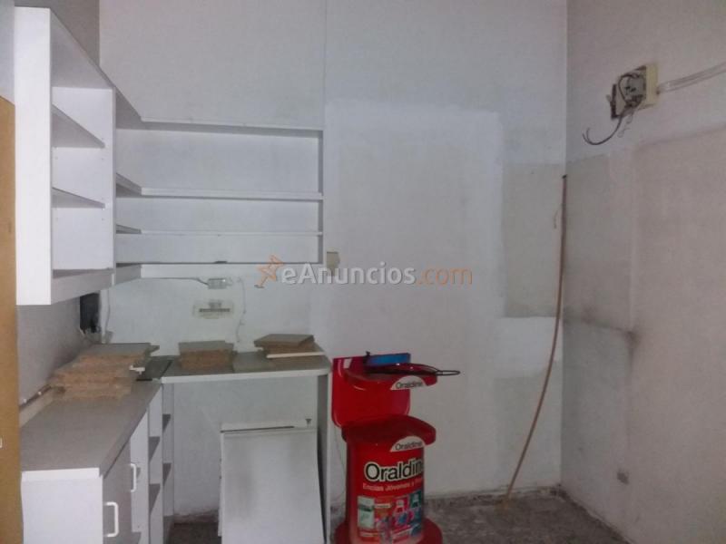 Local Comercial en alquiler en Calle Esteban Mora, Ciudad Lineal, Madrid