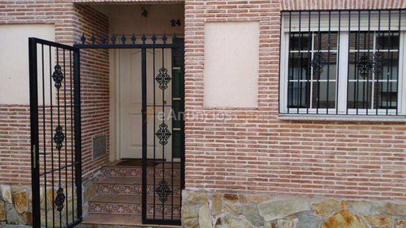 Casa en venta en Calle menorca, Villamanta