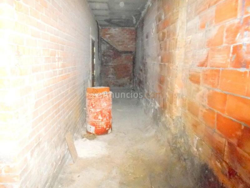 Local Comercial en venta en  Los Santos de la Humosa