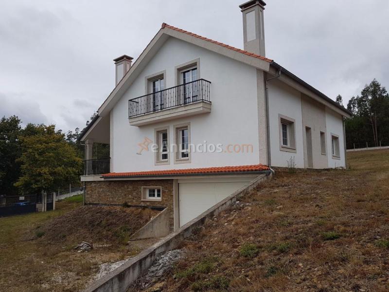 Adosado en venta en  Teo