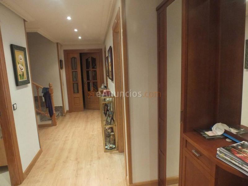 Casa en venta en Calle Azucena, Villamuriel de Cerrato