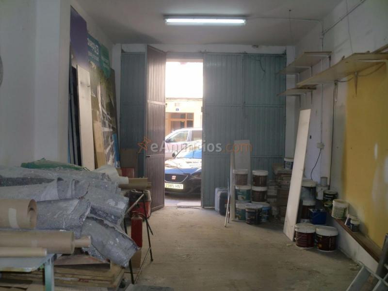 Local Comercial en venta en Calle Cruz Roja, Requena