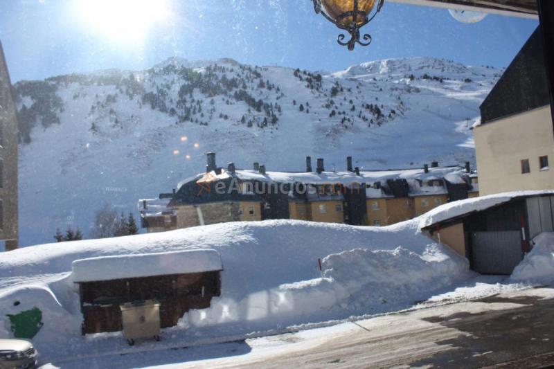 Apartamento en venta en Calle Urbanizacion Los Aludes, Aísa