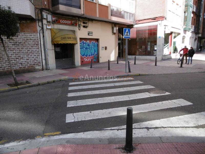 Local Comercial en alquiler en Plaza PLAZA DE TENERIAS, P Zorrilla - Cuatro de Marzo, Valladolid