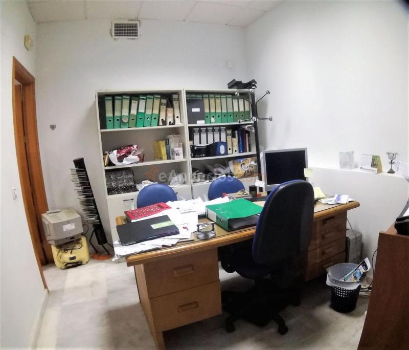 Local Comercial en alquiler en  Salteras