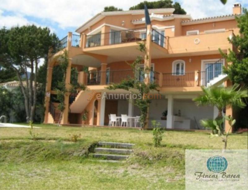 Adosado en venta en  Urbanizaciones, Benalmádena