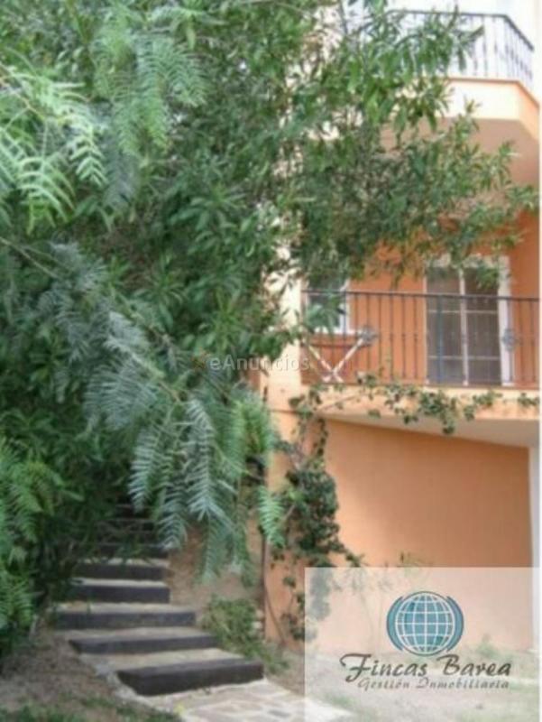 Adosado en venta en  Urbanizaciones, Benalmádena