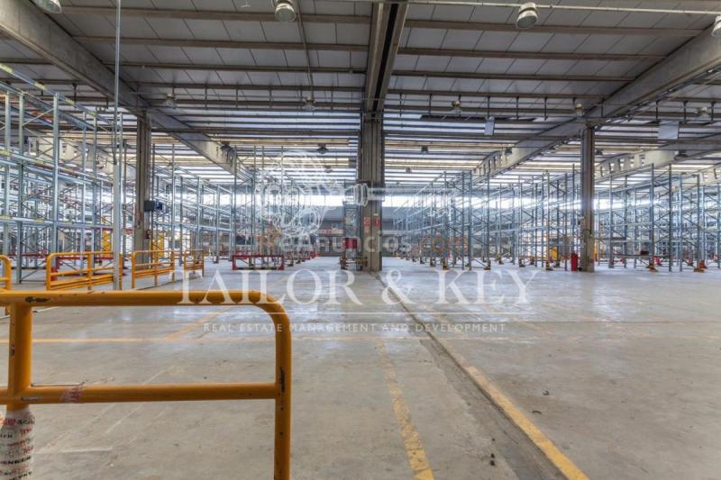 Edificio en alquiler en Calle Eje 2, Villa de Vallecas, Madrid