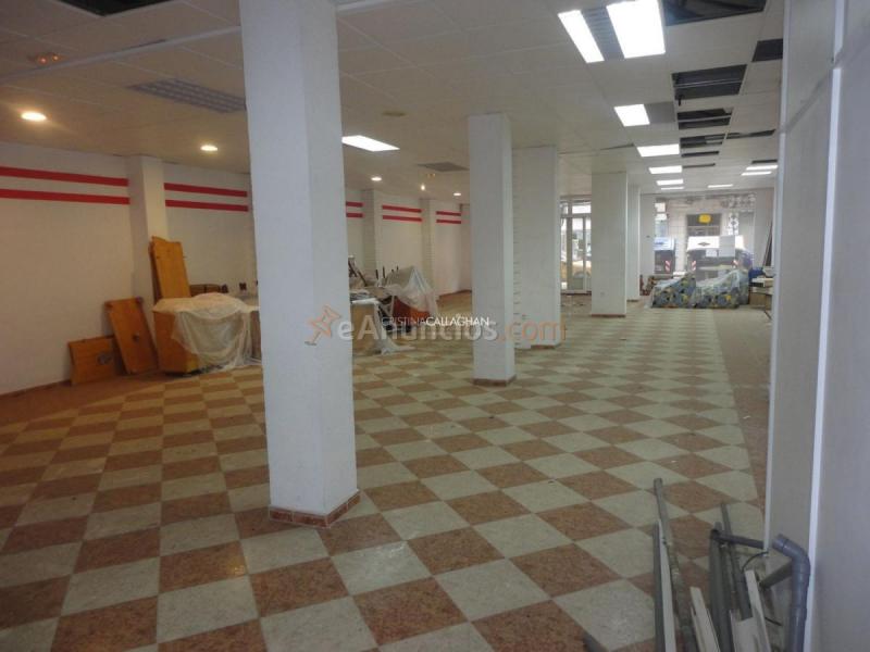 Local Comercial en venta en  POETA CLAVERO SERRANO, Benicalap, Valncia