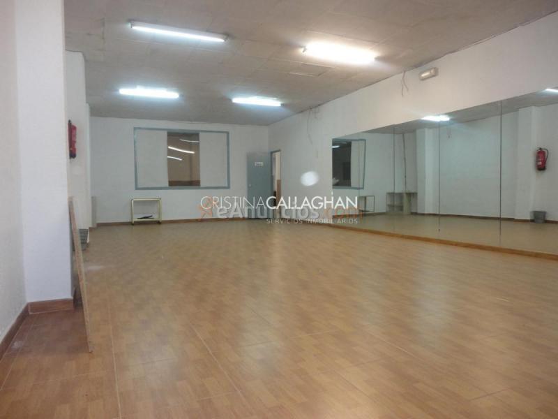 Local Comercial en venta en  POETA SERRANO CLAVERO, Benicalap, Valncia