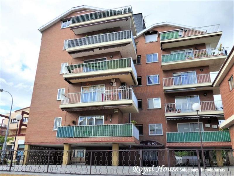 Apartamento en venta en  Batalla de Bailen, Villalba Estación, Collado Villalba