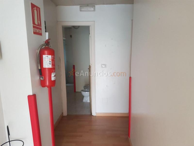 Local Comercial en venta en Calle dos Feáns, Campus sur - Santa Marta, Santiago de Compostela