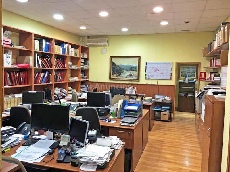 Local Comercial en venta en  El Pla del Real, Valncia