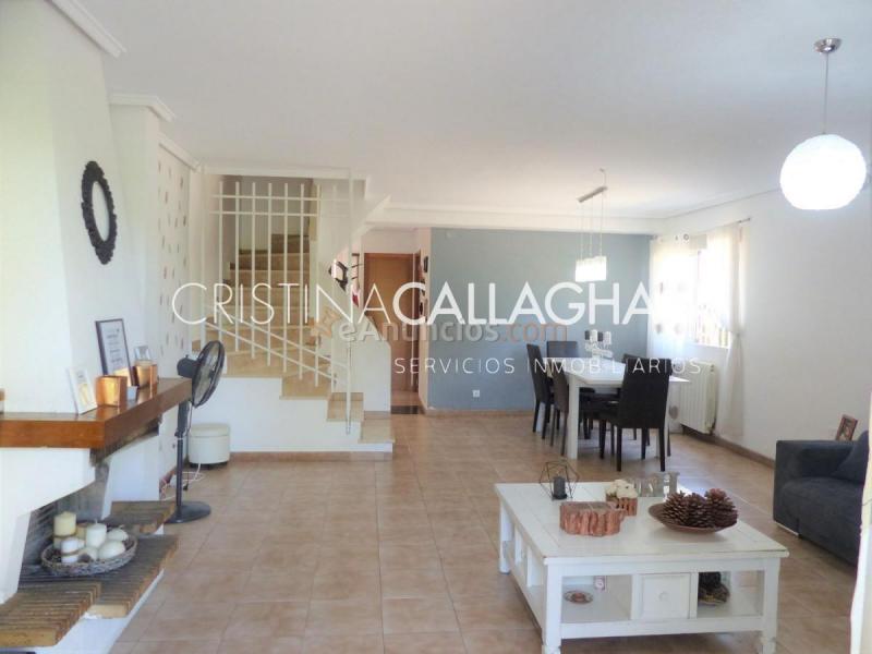 Adosado en venta en  La Cañada, Paterna