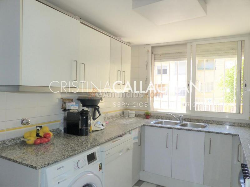 Adosado en venta en  La Cañada, Paterna