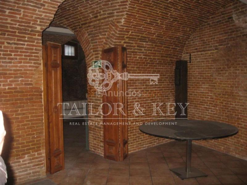 Local Comercial en alquiler en  Centro, Madrid