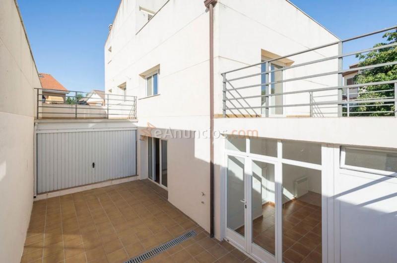 Adosado en venta en  Griñón