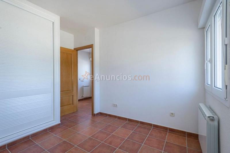 Adosado en venta en  Griñón