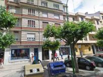 Local Comercial en alquiler en  Vitoria, Centro, Burgos