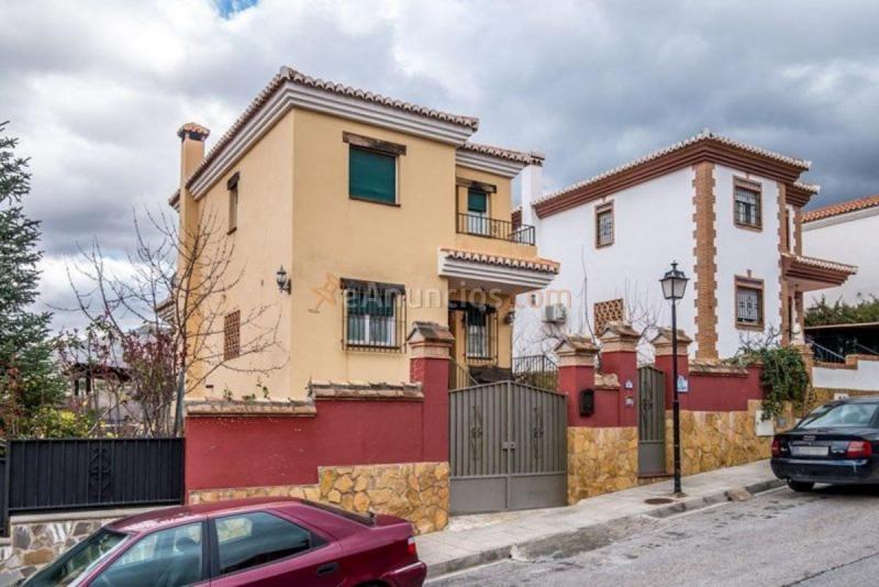 Adosado en venta en Calle cosmos, Monachil