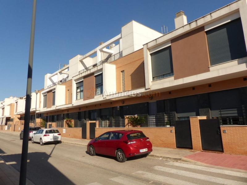 Casa en venta en  Núcleo Urbano, La Pobla de Vallbona