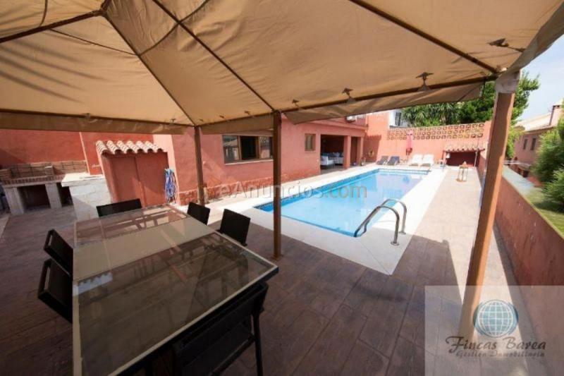 Adosado en venta en  Las Gaviotas, Fuengirola