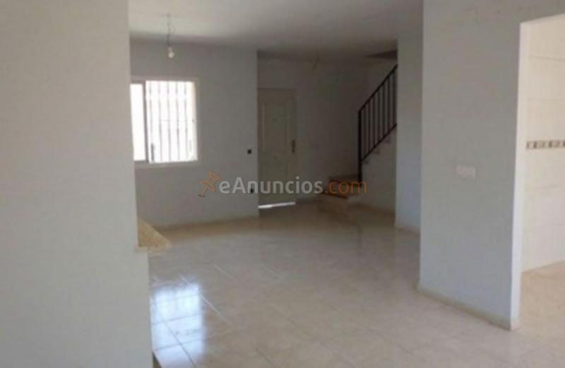 Casa en venta en  JOSE CHAMIZO, Fuente de Piedra