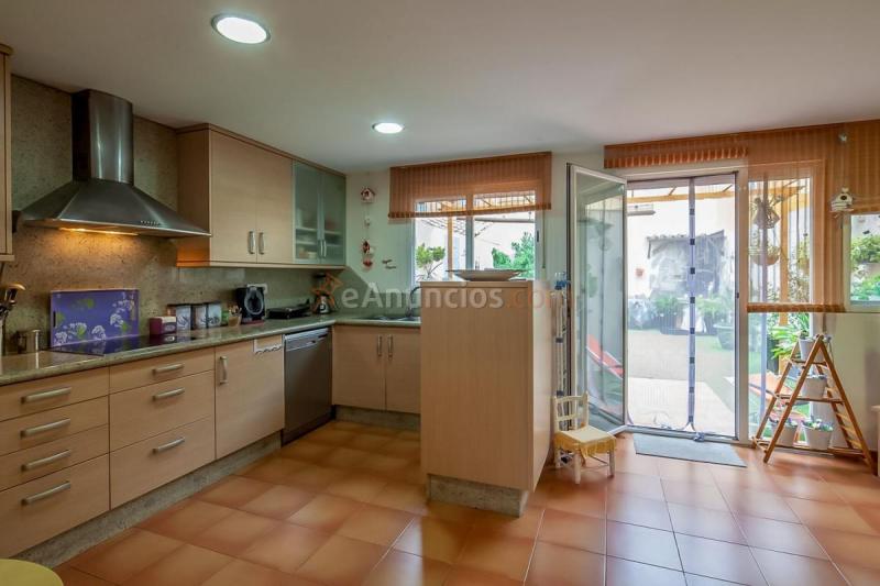 Adosado en venta en  Xátiva