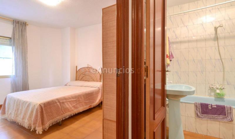 Apartamento en venta en  Adra