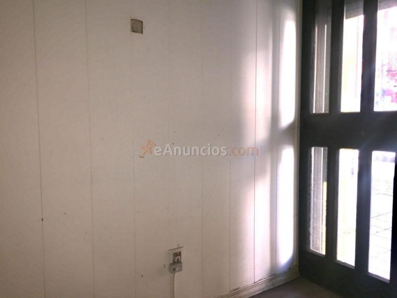 Local Comercial en alquiler en  Este, Gijón