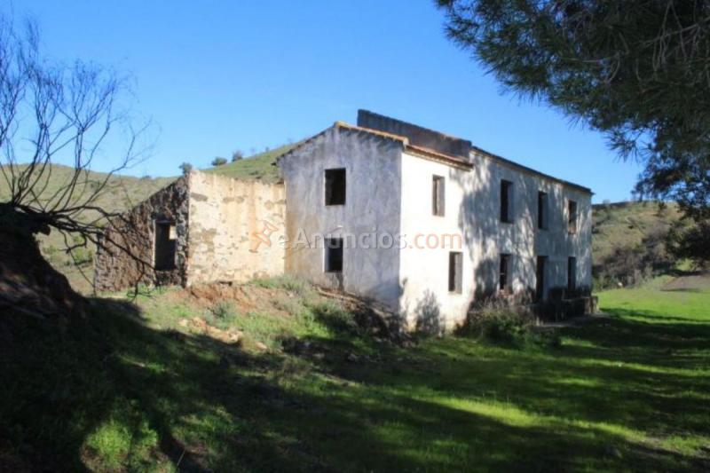 Casa Rural en venta en  Arroyo del Peral, Cártama