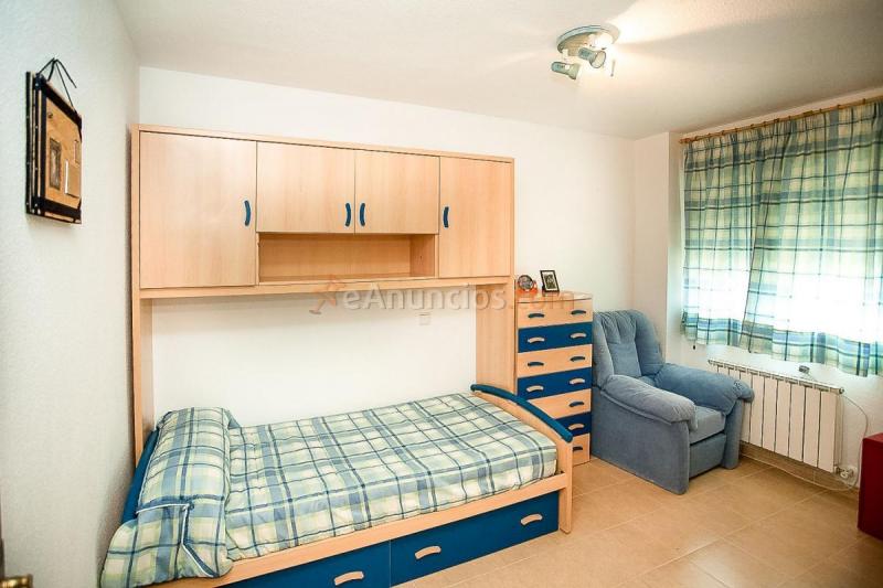 Adosado en venta en Avenida Italia, Argés