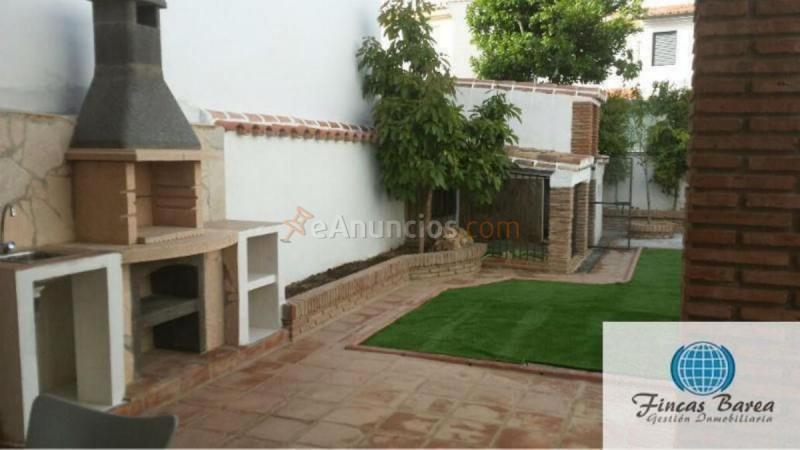 Adosado en venta en  Las Lagunas, Mijas