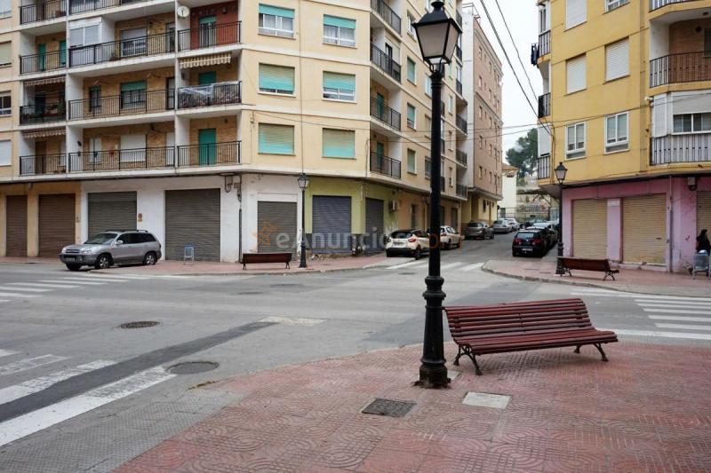 Local Comercial en alquiler en Avenida Capitán Gadea, Requena