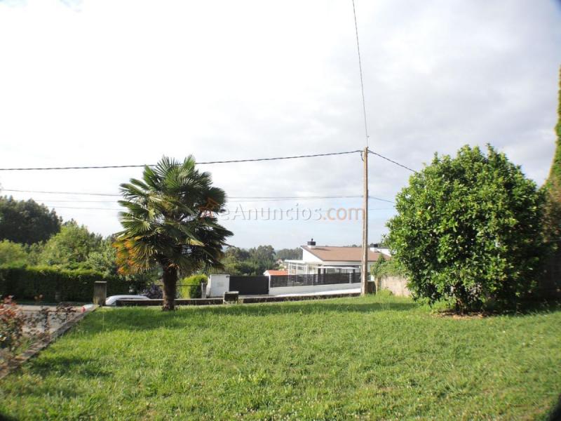 Adosado en venta en  Bergondo