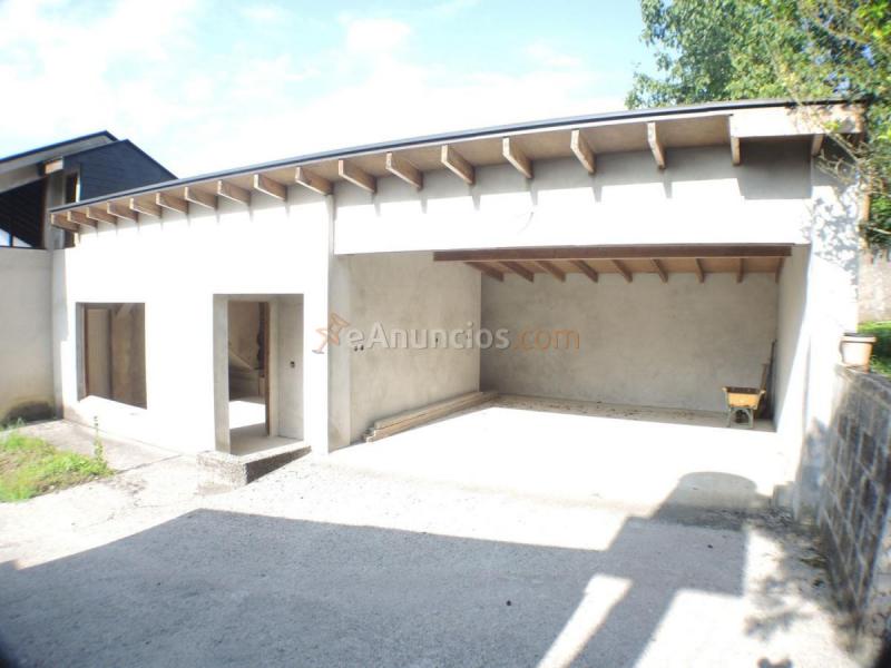 Adosado en venta en  Bergondo