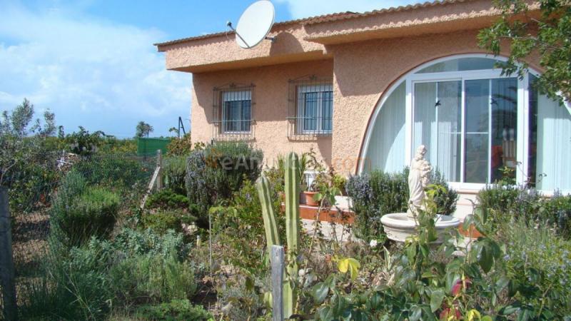 Adosado en venta en  CV-851, Las Bayas-Asprillas, Elche  Elx