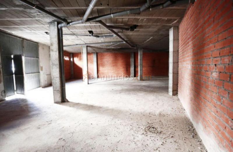 Local Comercial en venta en Calle aldeaseca, Villares de la Reina