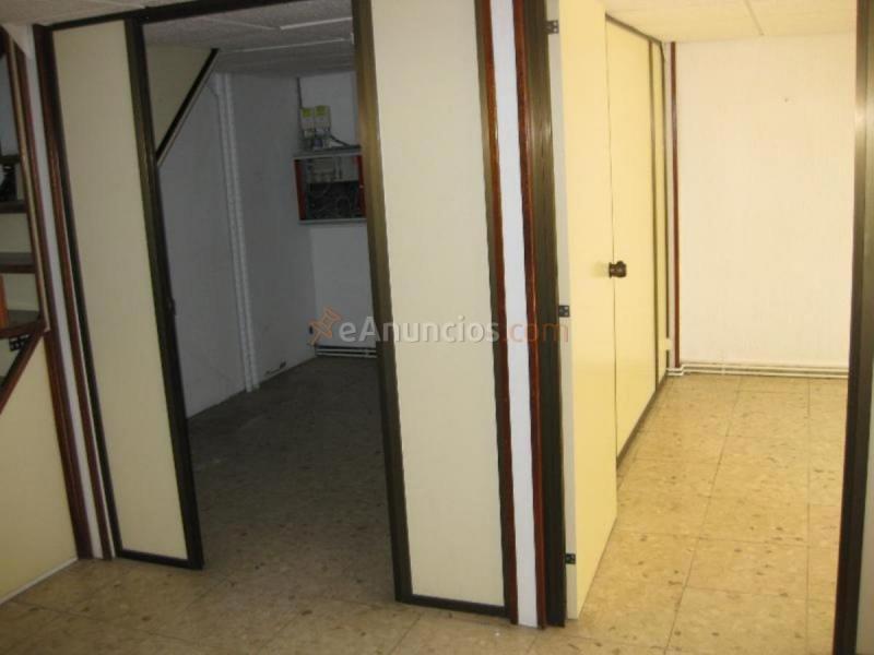 Local Comercial en alquiler en  Campus norte - S.Caetano, Santiago de Compostela