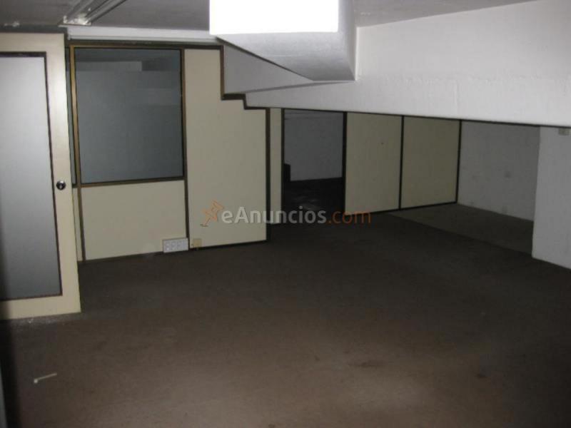 Local Comercial en alquiler en  Campus norte - S.Caetano, Santiago de Compostela