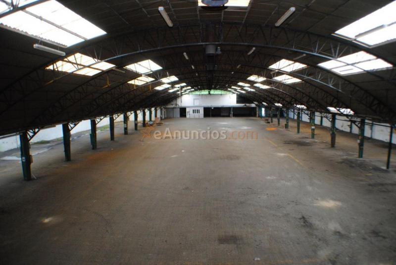 Edificio en alquiler en  Oeste, Gijón