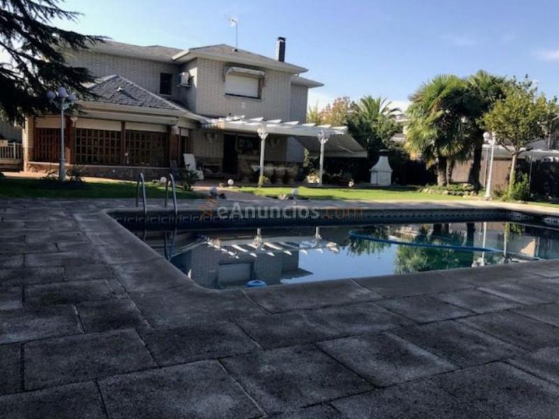 Adosado en venta en Avenida Valle, Castillo - Campodón, Villaviciosa de Odón