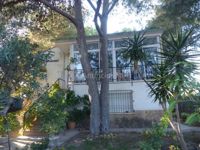 Adosado en venta en  Montealegre, L'Eliana