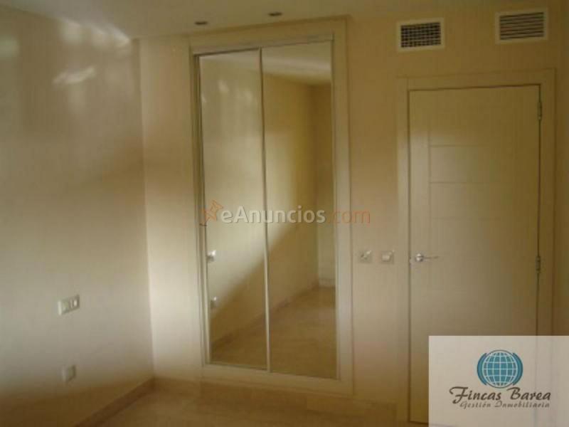 Apartamento en venta en  Zona Sohail, Fuengirola