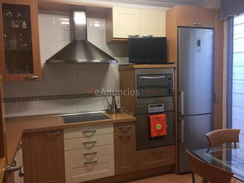 Casa en venta en Calle Covadonga, Villamuriel de Cerrato