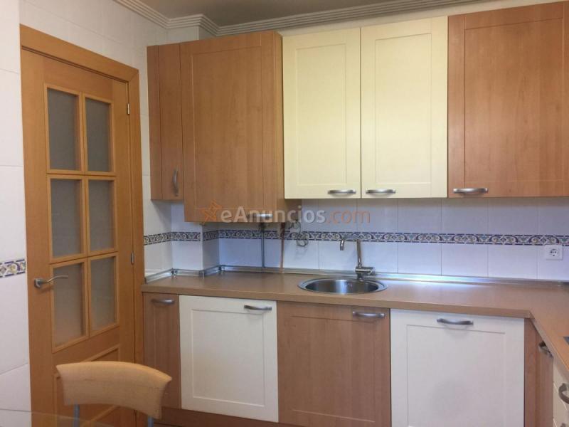 Casa en venta en Calle Covadonga, Villamuriel de Cerrato